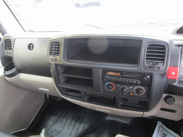 日産自動車 アトラス 小型 アルミバン CBF-SQ2F24(89882) 26枚目