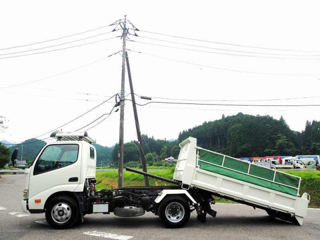 日野 デュトロ 小型 土砂ダンプ TKG-XZU620T(89884) 2枚目