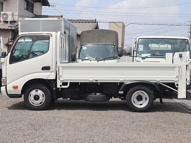 トヨタ トヨエース 小型 平ボディ TKG-XZC605(89885) 9枚目