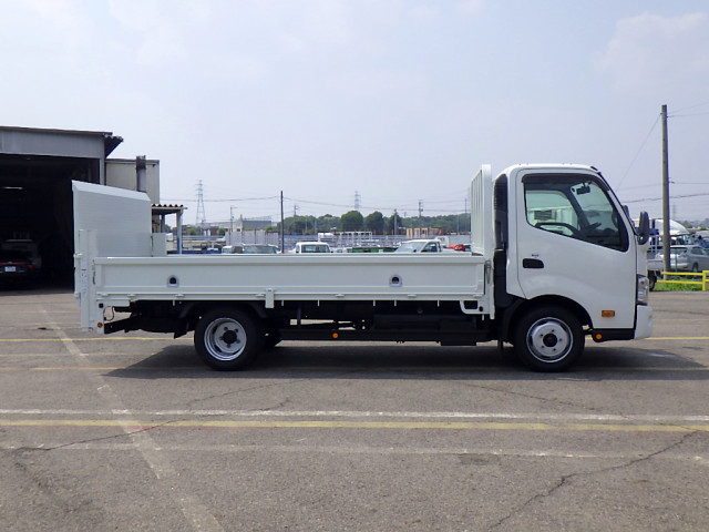 Hino dutro Small Flat body TKG-XZC710M(89892) 5枚目