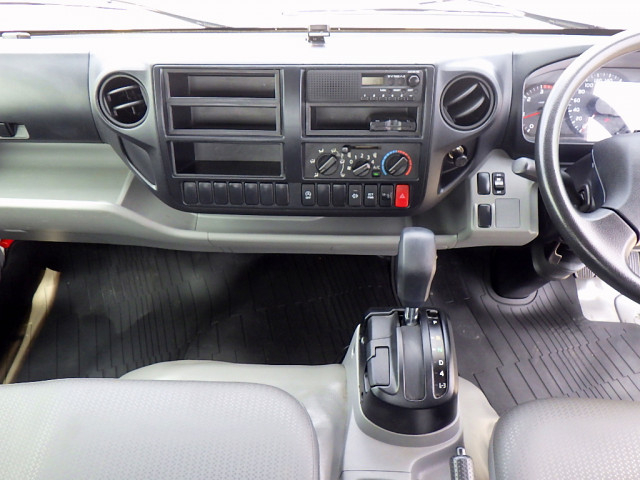 Hino dutro Small Flat body TKG-XZC710M(89892) 13枚目