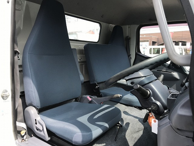 三菱ふそう キャンター 小型 車載専用車 TKG-FEB80(89908) 41枚目