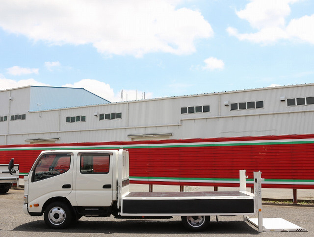 日野 デュトロ 小型 Wキャブ TKG-XZU655M(89909) 22枚目