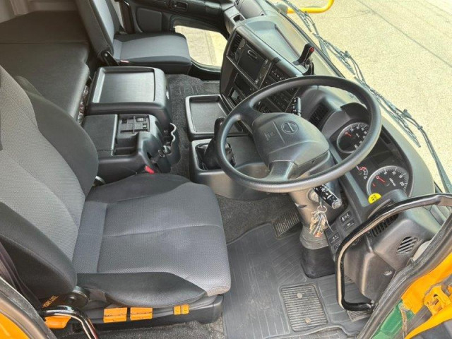 日野 プロフィア 大型 アルミウィング QPG-FR1EXEG(89911) 28枚目