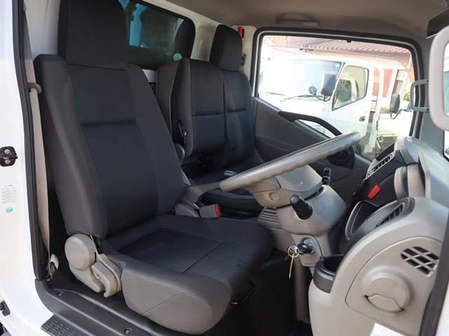 日産自動車 アトラス 小型 平ボディ CBF-SQ2F24(89932) 31枚目