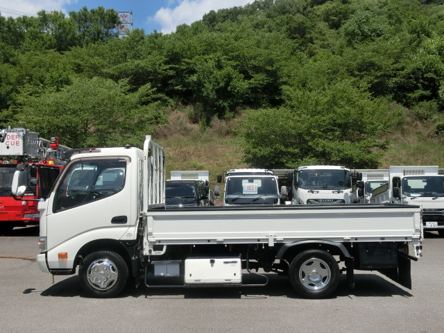日野 デュトロ 小型 平ボディ TKG-XZC645M(89940) 4枚目