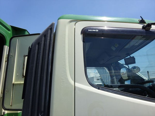 日野 レンジャー 増トン 塵芥車（プレス式） QKG-FJ7JGAA(89943) 38枚目
