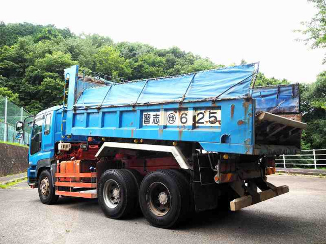 いすゞ ギガ 大型 土砂ダンプ QKG-CXZ77AT(89948) 3枚目