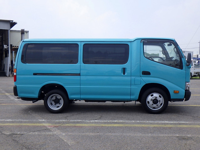 トヨタ ダイナ 小型 アルミバン TKG-XZC605V(89959) 5枚目