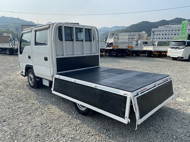 いすゞ エルフ 小型 Wキャブ TRG-NHR85A(89960) 13枚目