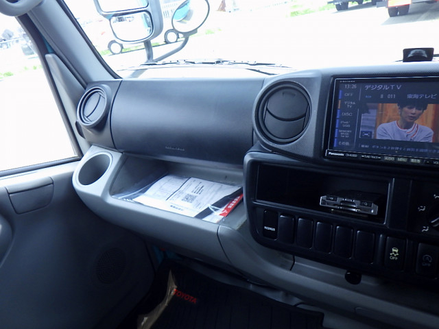 トヨタ ダイナ 小型 アルミバン TKG-XZC605V(89959) 45枚目