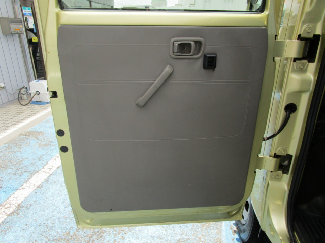 日産自動車 アトラス 小型 Wキャブ CBF-SQ2F24(89977) 23枚目