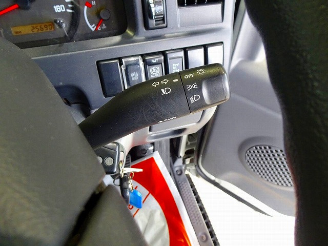 いすゞ エルフ 小型 クレーン付き TKG-NKR85N(89979) 16枚目