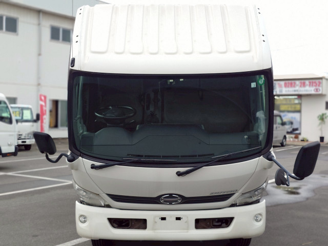 日野 デュトロ 小型 冷凍冷蔵バン TKG-XZU720M(89982) 4枚目