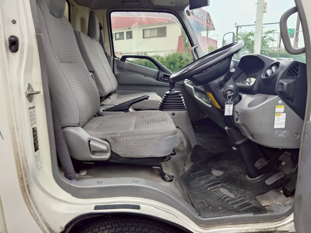 日野 デュトロ 小型 冷凍冷蔵バン TKG-XZU720M(89982) 37枚目