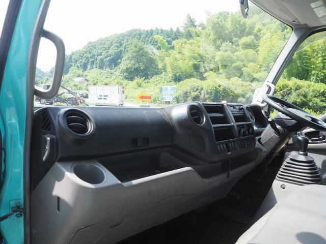 日野 デュトロ 小型 バキュームカー TKG-XZU700X(89999) 46枚目