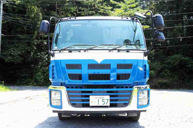 いすゞ ギガ 大型 ミキサー車 QKG-CXM77AT(90026) 8枚目