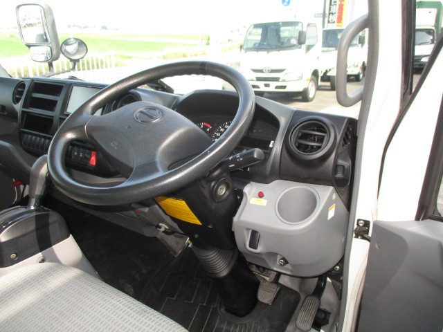 日野 デュトロ 小型 車載専用車 TKG-XZU720M(90037) 18枚目