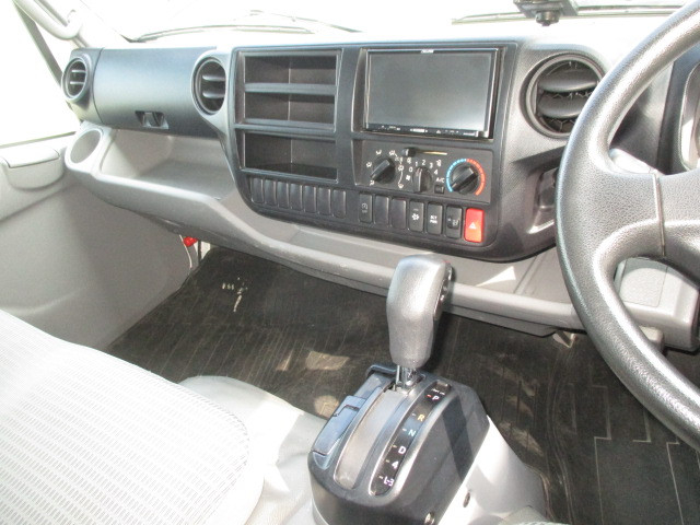 日野 デュトロ 小型 車載専用車 TKG-XZU720M(90037) 19枚目