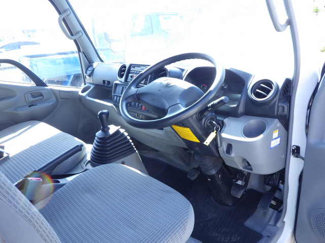 トヨタ ダイナ 小型 Wキャブ TKG-XZU605(90041) 6枚目