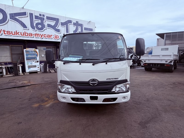 日野 デュトロ 小型 平ボディ TPG-XZU605M(113623) 2枚目