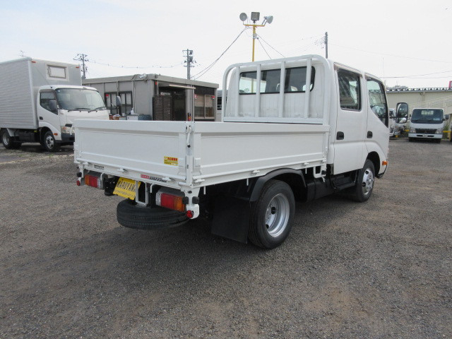 日野 デュトロ 小型 Wキャブ TKG-XZU605M(90073) 4枚目