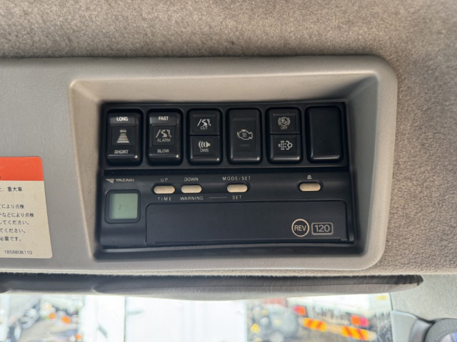 いすゞ ギガ 大型 - QKG-CYJ77A(90076) 32枚目