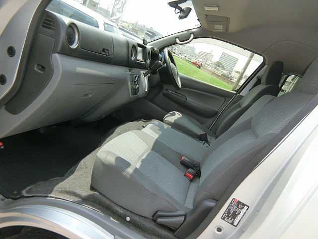 日産自動車 キャラバン 小型 アルミバン LDF-CW4E26(90094) 20枚目