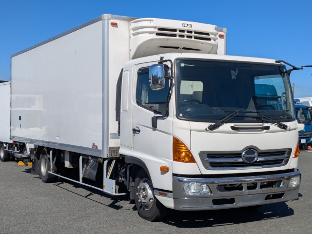 日野 レンジャー 中型 冷凍冷蔵バン TKG-FD7JLAG(90098) 3枚目