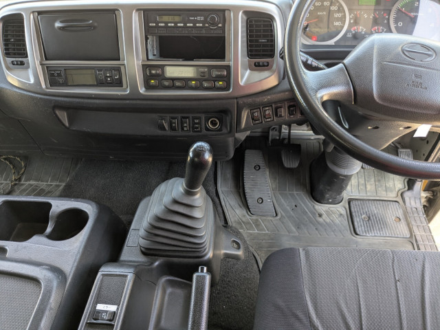 日野 レンジャー 中型 冷凍冷蔵バン TKG-FD7JLAG(90098) 38枚目