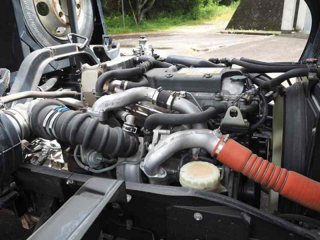 いすゞ フォワード 中型 コンテナ専用車 TKG-FRR90S2(90103) 40枚目