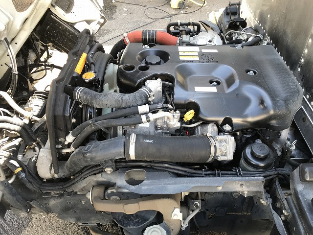 いすゞ エルフ 小型 アルミバン TKG-NKR85AN(90107) 30枚目