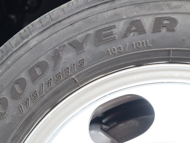 トヨタ トヨエース 小型 平ボディ ABF-TRY230(90111) 19枚目