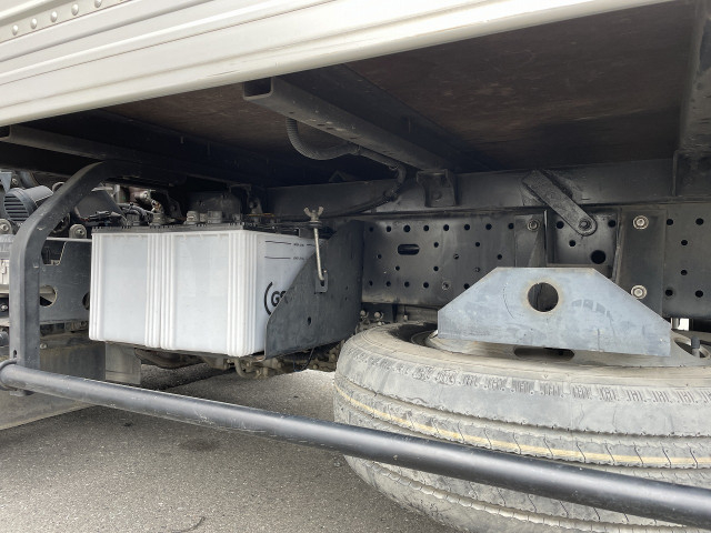 マツダ タイタン 小型 アルミバン TKG-LLR85N(90132) 8枚目