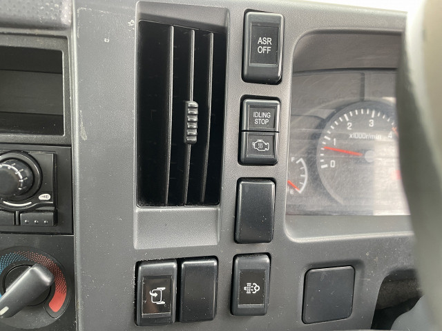 マツダ タイタン 小型 アルミバン TKG-LLR85N(90132) 22枚目