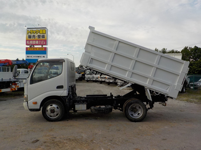 日野 デュトロ 小型 土砂ダンプ TKG-XZU675T(90170) 8枚目