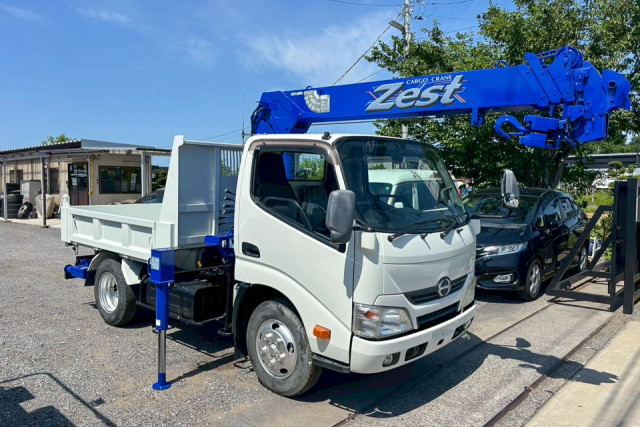 日野 デュトロ 小型 クレーン付き TKG-XZU620T(90175) 3枚目