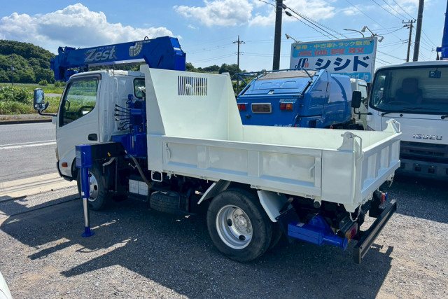 日野 デュトロ 小型 クレーン付き TKG-XZU620T(90175) 6枚目