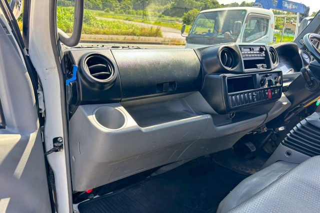日野 デュトロ 小型 クレーン付き TKG-XZU620T(90175) 35枚目
