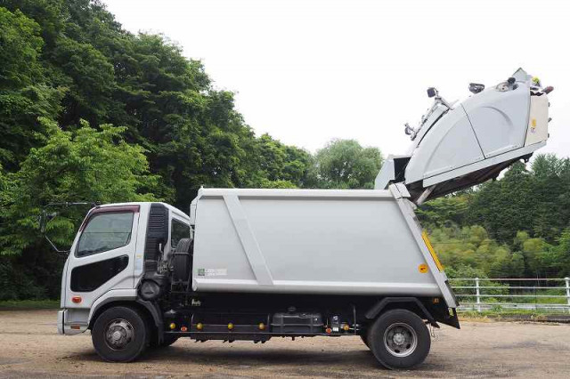 三菱ふそう ファイター 中型 塵芥車（プレス式） TKG-FK71F(90184) 10枚目