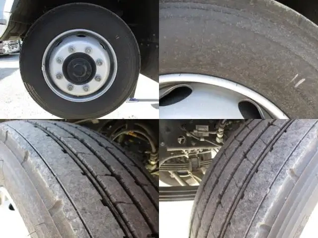 三菱ふそう ファイター 小型 クレーン付き 2KG-FK62FZ(90193) 16枚目