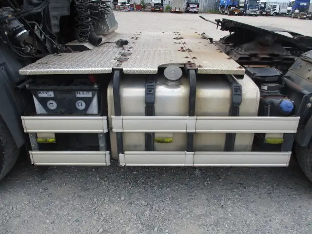 日野 プロフィア 小型 トラクタ（シングル） QPG-SH1EDDG(90216) 19枚目