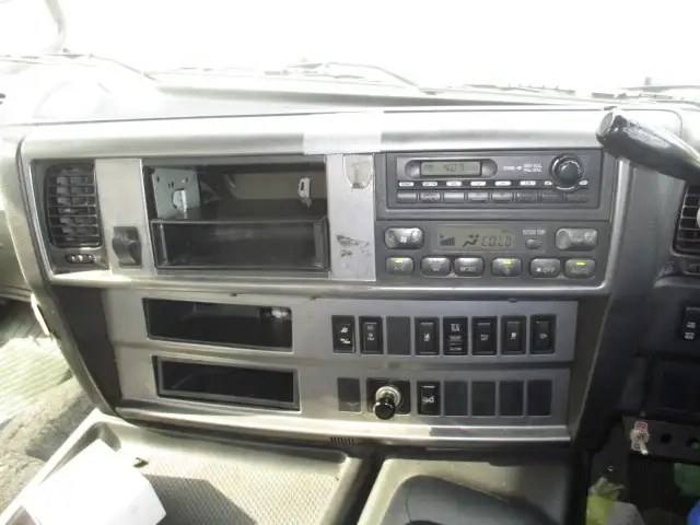 日野 プロフィア 小型 トラクタ（シングル） QPG-SH1EDDG(90216) 31枚目