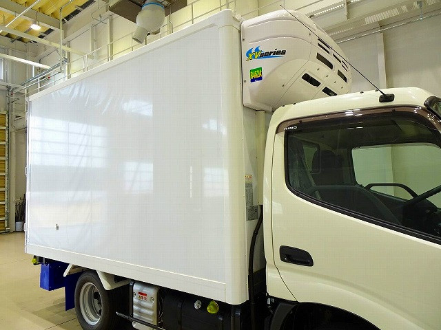 日野 デュトロ 小型 冷凍冷蔵バン 2KG-XZU605M(90221) 31枚目