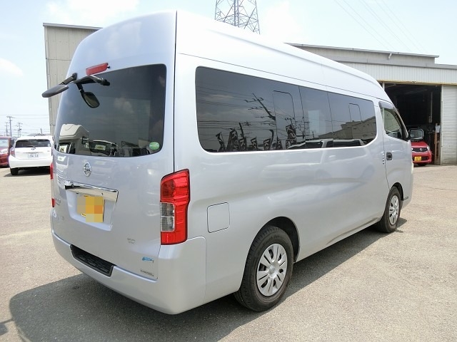 日産自動車 キャラバン 小型 アルミバン LDF-CW4E26(90094) 2枚目