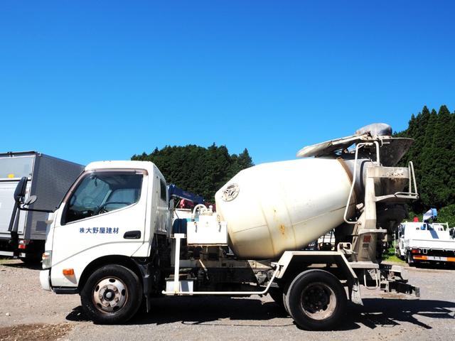 日野 デュトロ 小型 ミキサー車 *********(90235) 2枚目