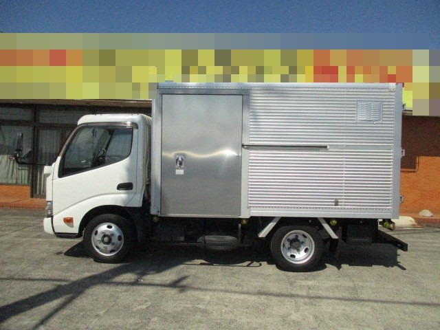 トヨタ ダイナ 小型 アルミバン TKG-XZU605(89613) 32枚目