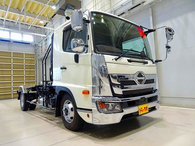 日野 レンジャー 中型 コンテナ専用車 2KG-FD2ABA(90259) 2枚目