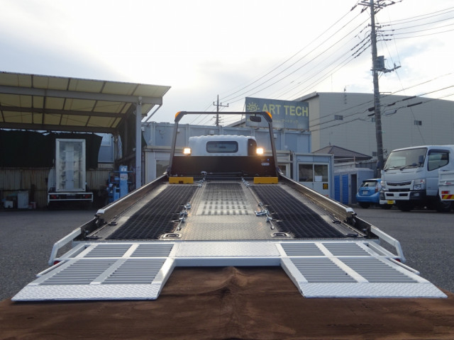 いすゞ エルフ 小型 車載専用車 2PG-NPS88AN(90267) 13枚目