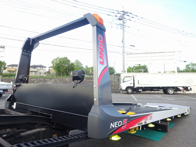 いすゞ エルフ 小型 車載専用車 2PG-NPS88AN(90267) 20枚目